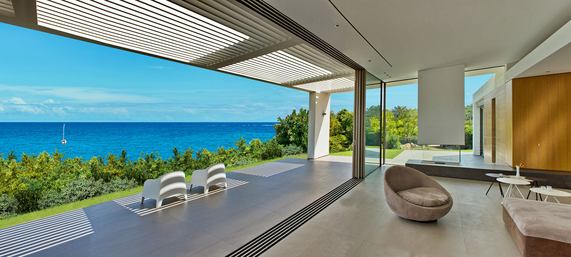 Lombok Architect - Stylish Modern Mediterranean Villa with Ocean View Picture 7