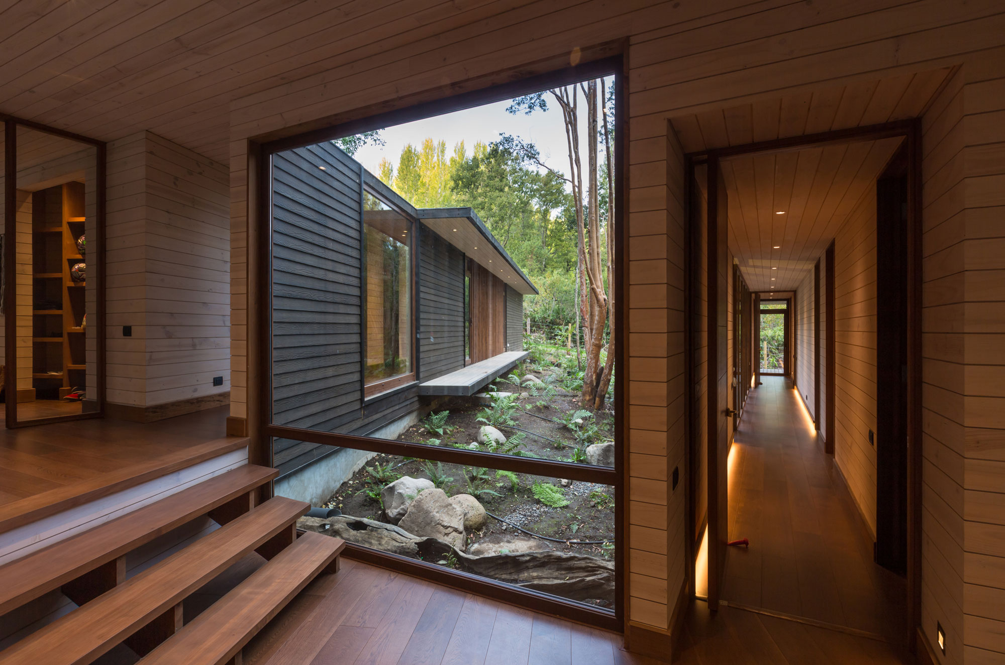 Lombok Architekten - Ruhiges Contemporary Haus im Wald Bild 9